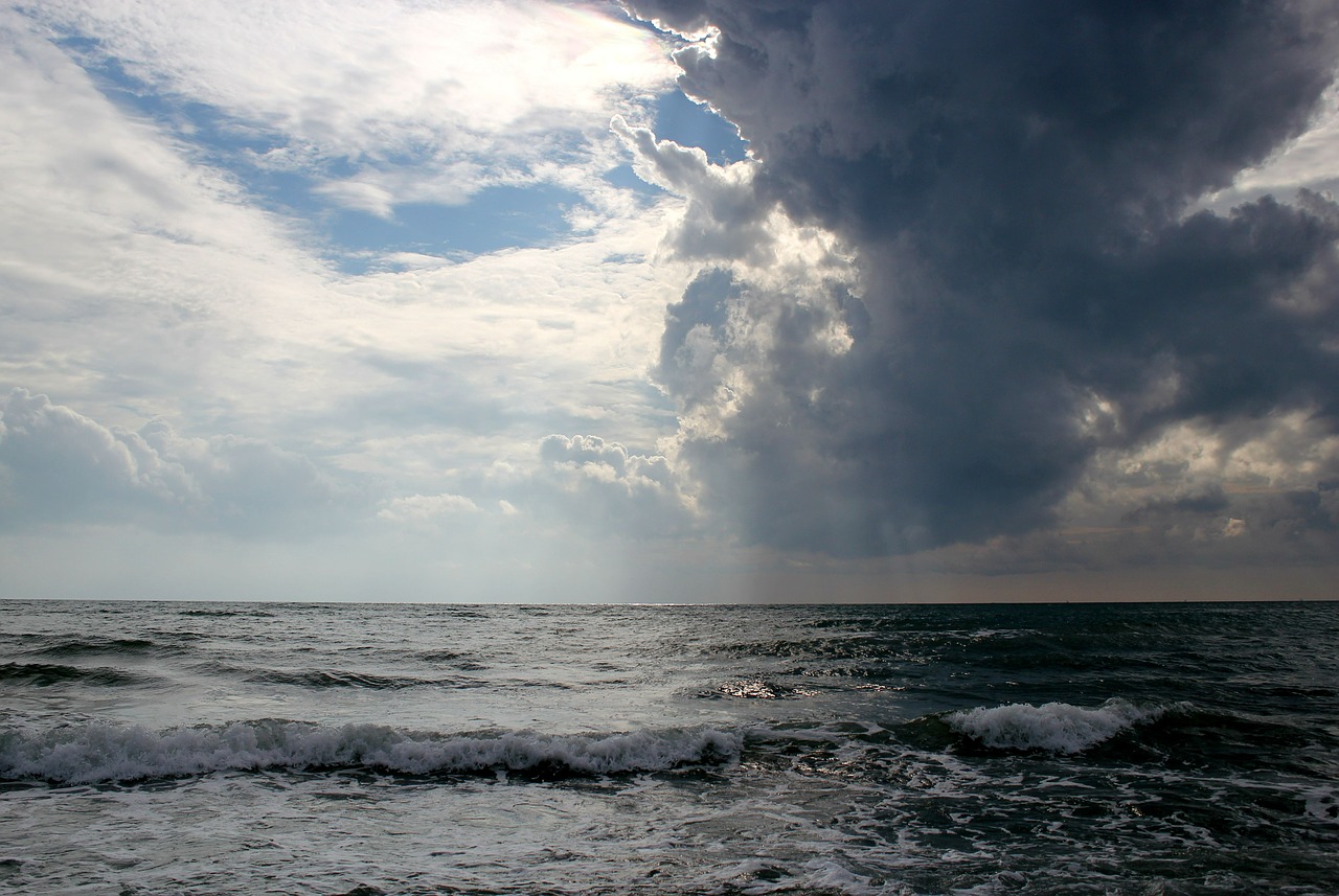 sea storm clouds sky free photo