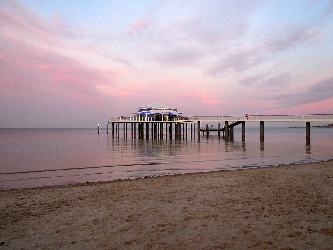 sea tea house beach free photo