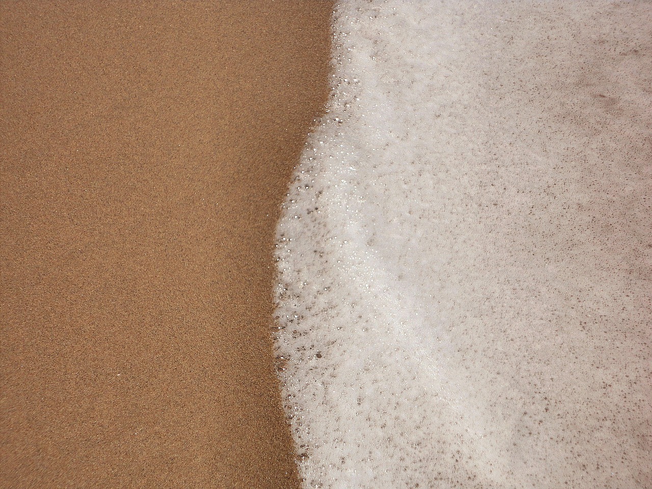 sea onda foreshore free photo