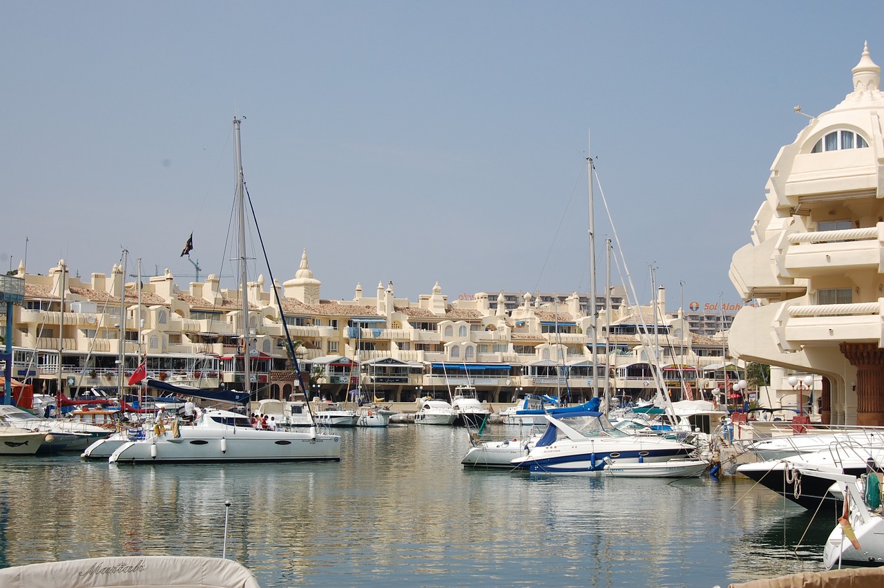 sea port boats free photo