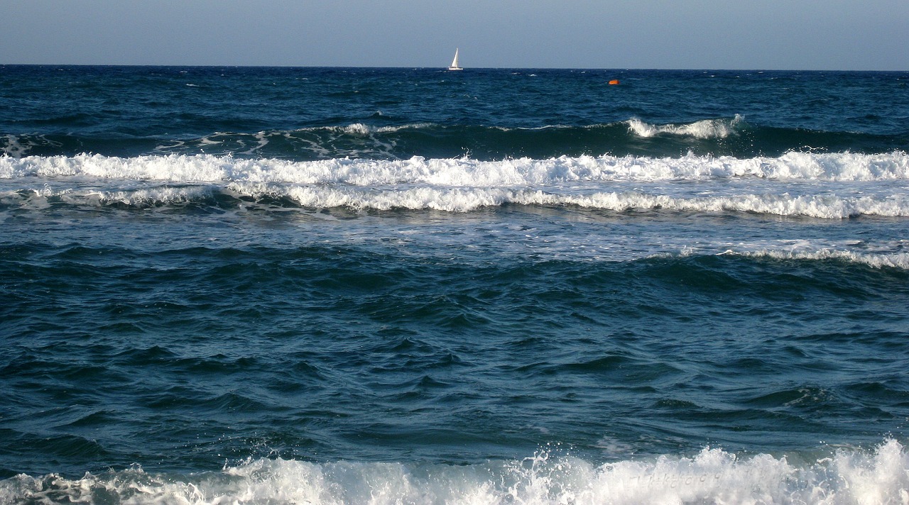 sea water wave free photo