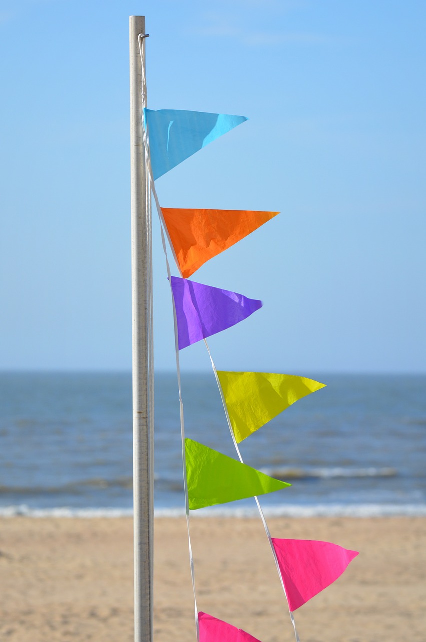 sea pennants flags free photo