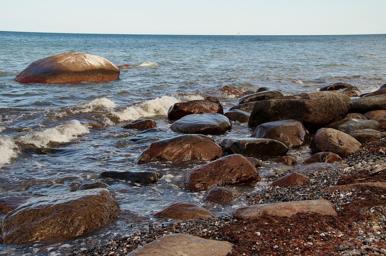 sea boulders surf free photo