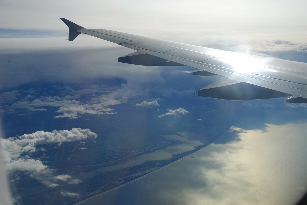 sea bank airplane sky free photo