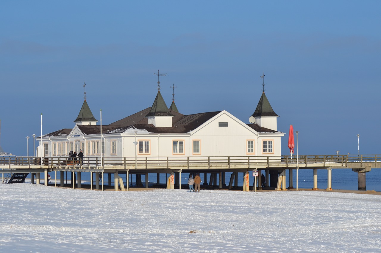 baltic sea seebad ahlbeck winter free photo