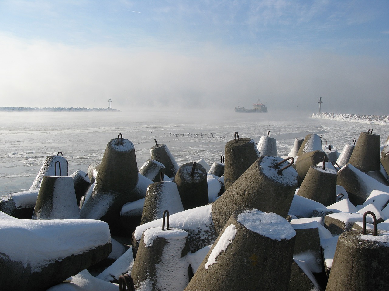 sea gate breakwater fog free photo