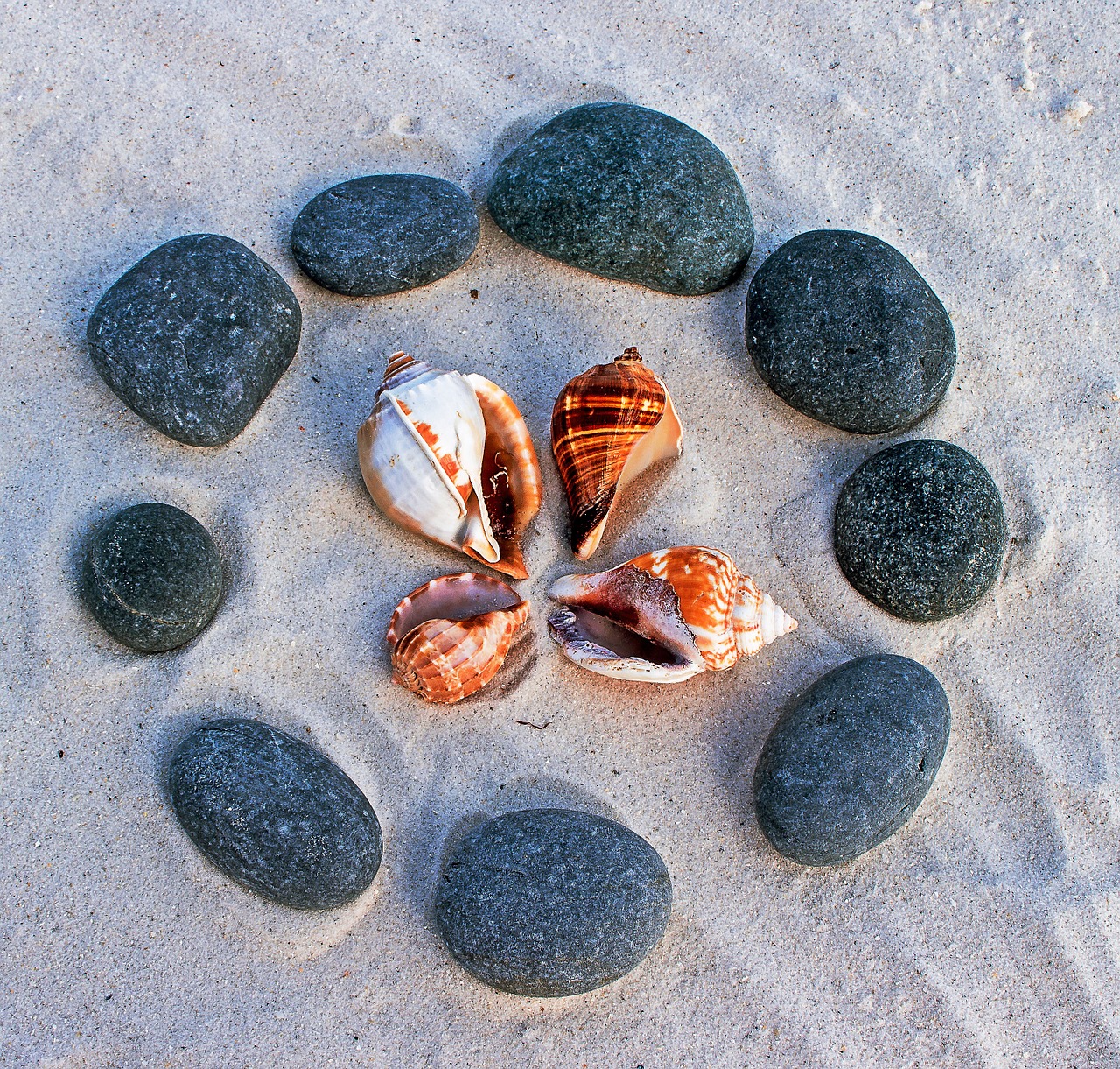 sea ​​stones flat stones beach free photo