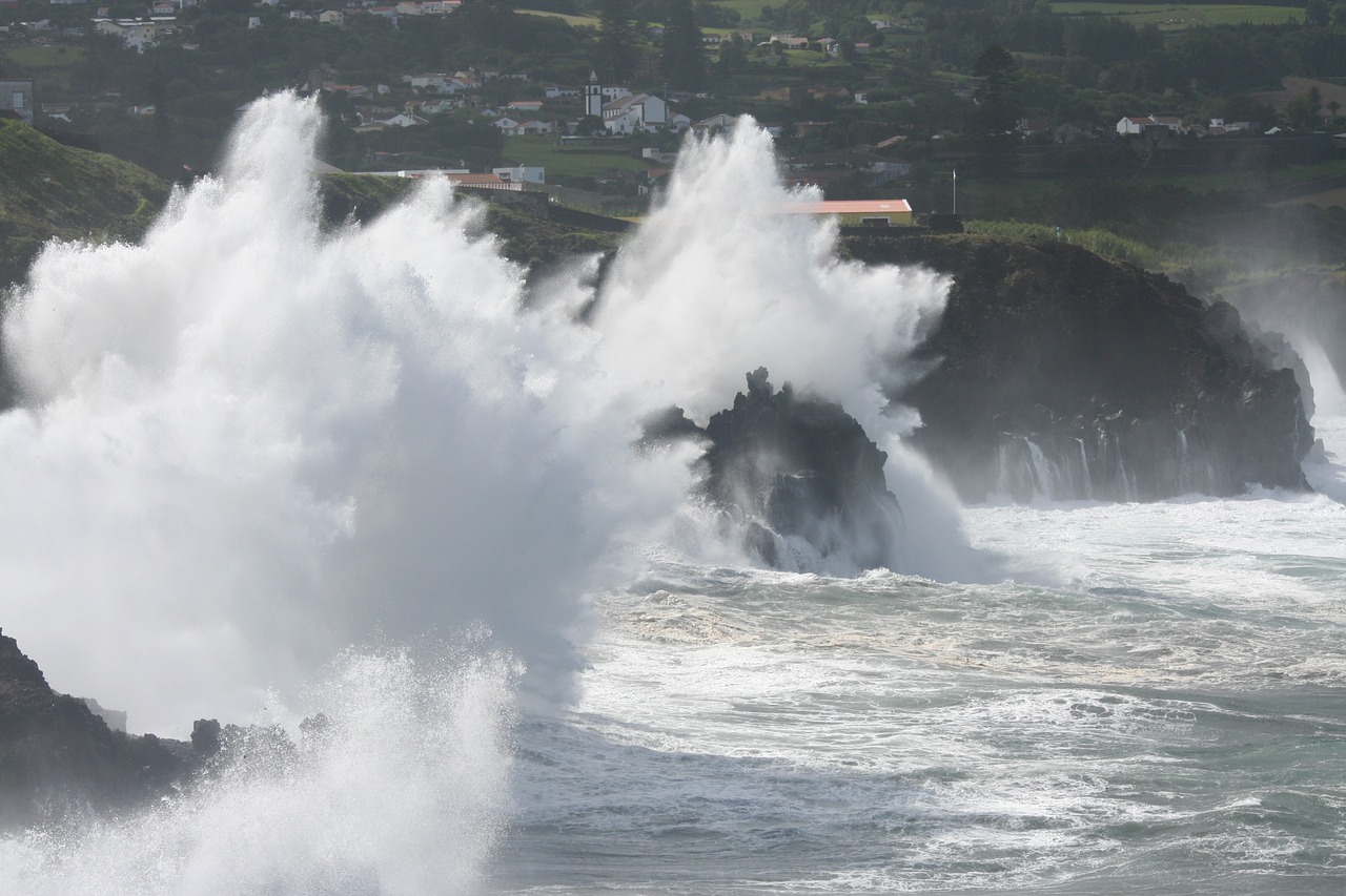 sea storm waves rocks free photo