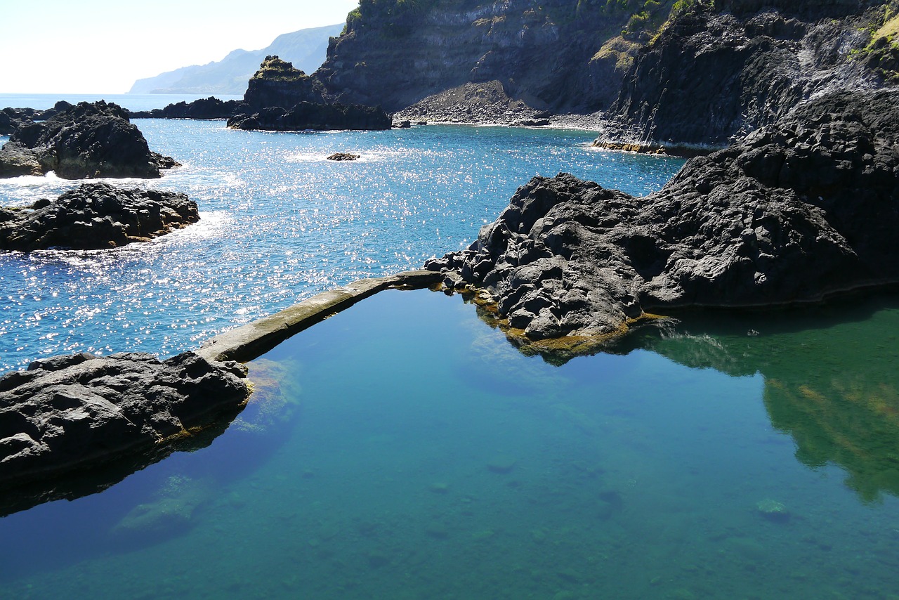 sea swimming pool coast rock free photo