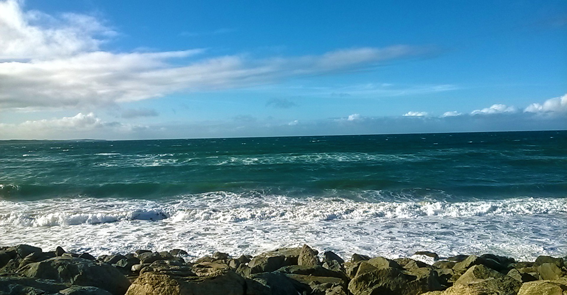 sea view from rocks shore sea view from rocks free photo