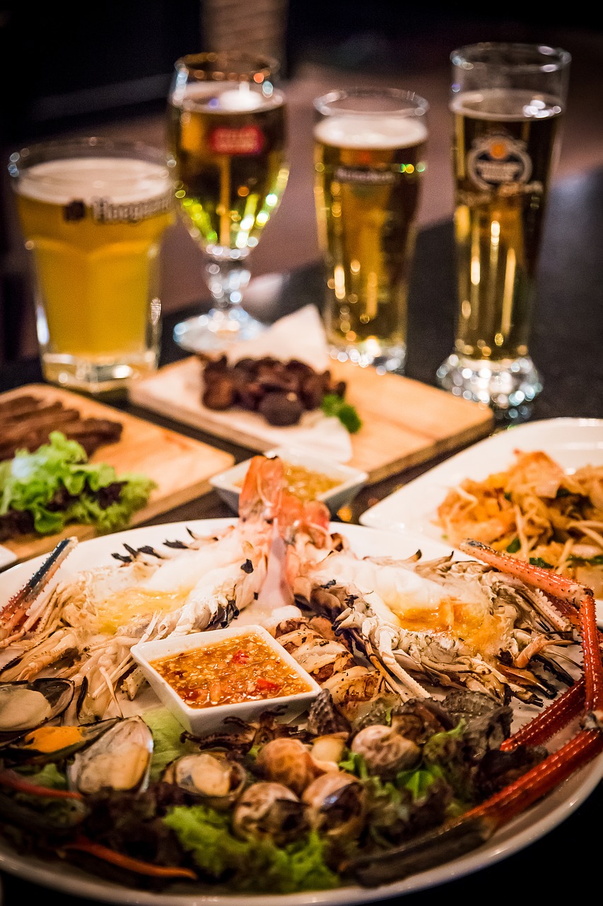 seafood beer dining free photo