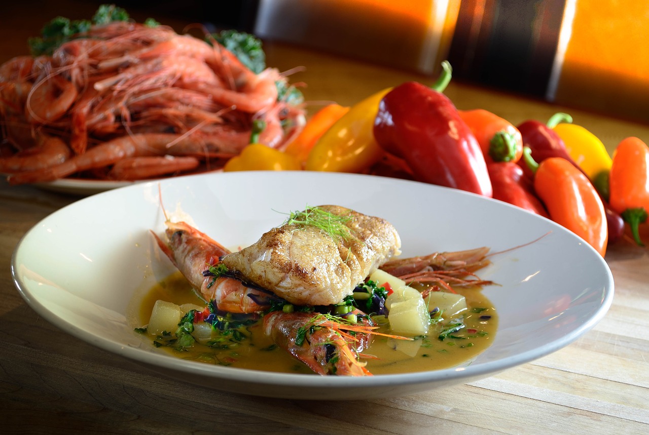 seafood dinner  soups  family dinner free photo
