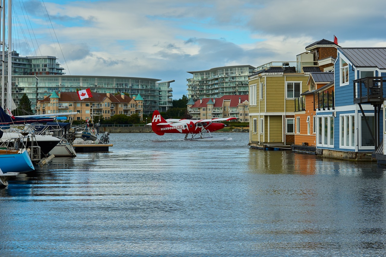 seaplane  victoria  port free photo