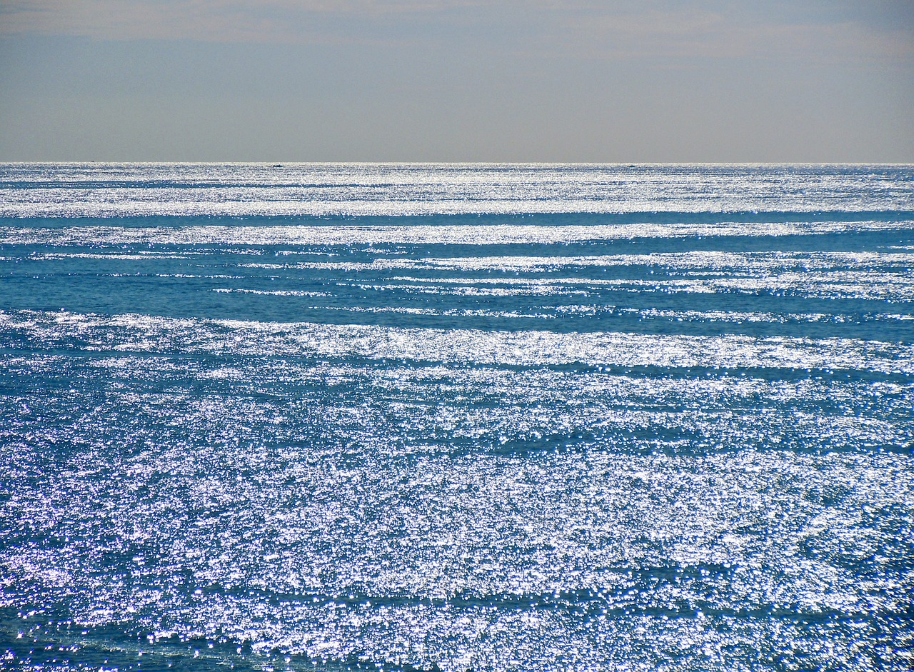 seascape water reflections free photo