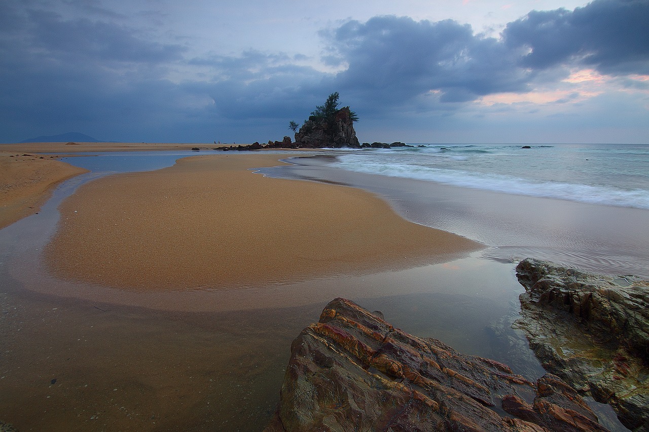 seascape storm landmark free photo