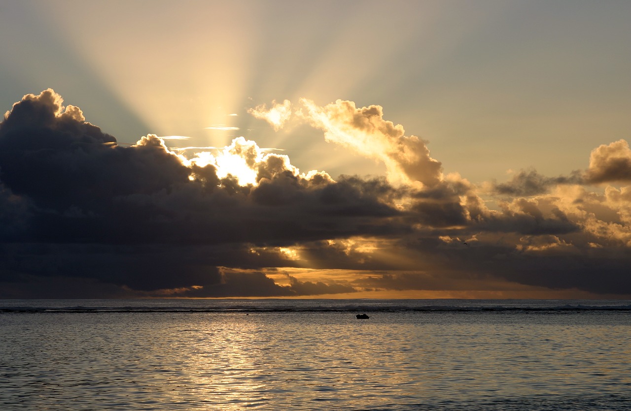 seascape sunrise clouds free photo