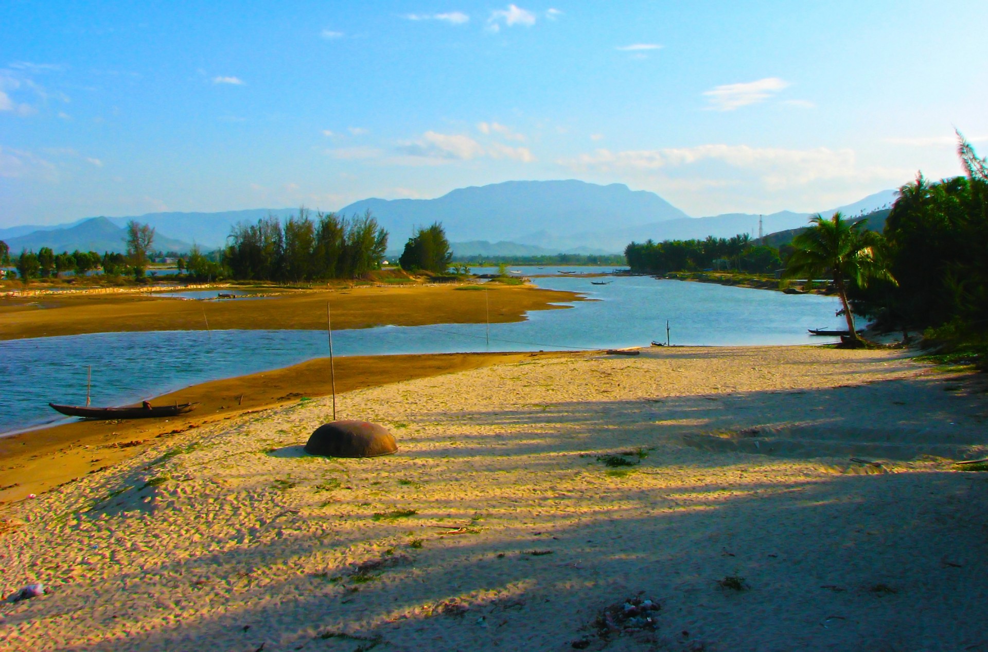 sea beach da nang free photo