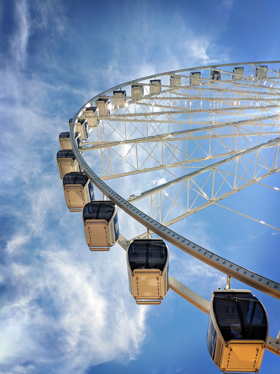 seattle  ferris wheel  pike place free photo