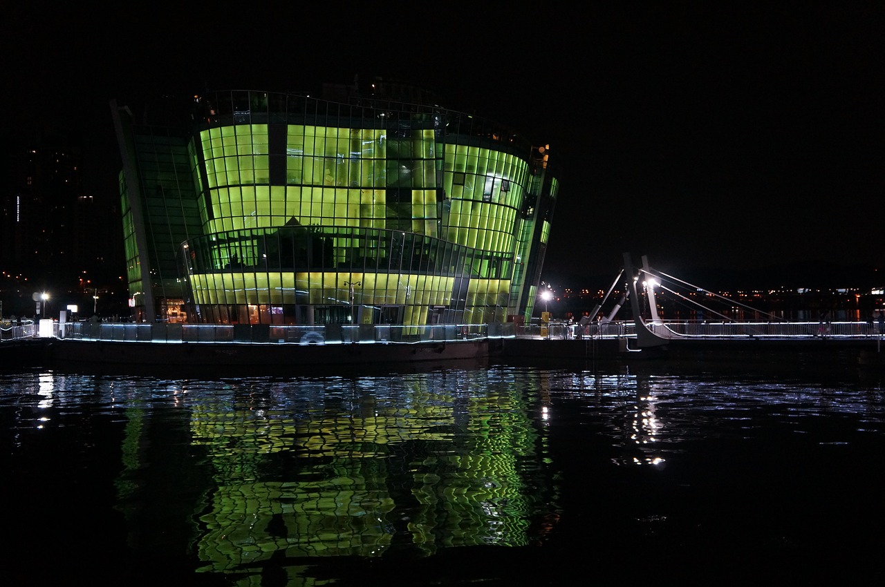 sebit floating island han river seoul free photo