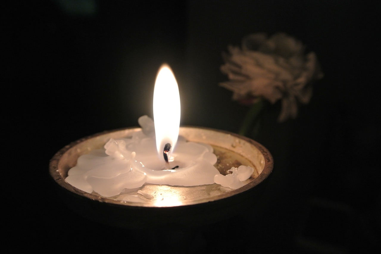 candlelight candle atmosphere free photo