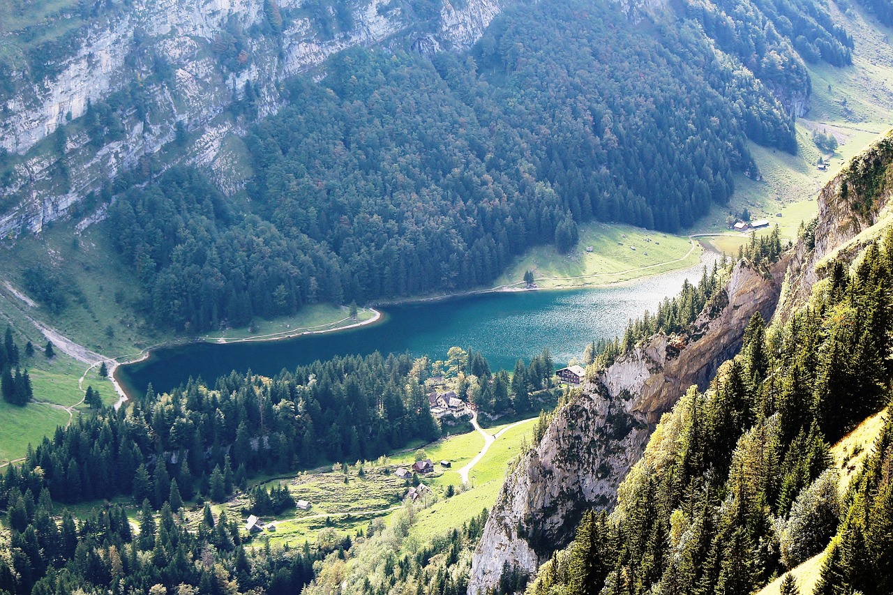 seealpsee panorama swiss alps free photo