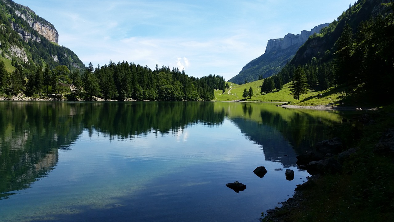 seealpsee switzerland swiss alps free photo