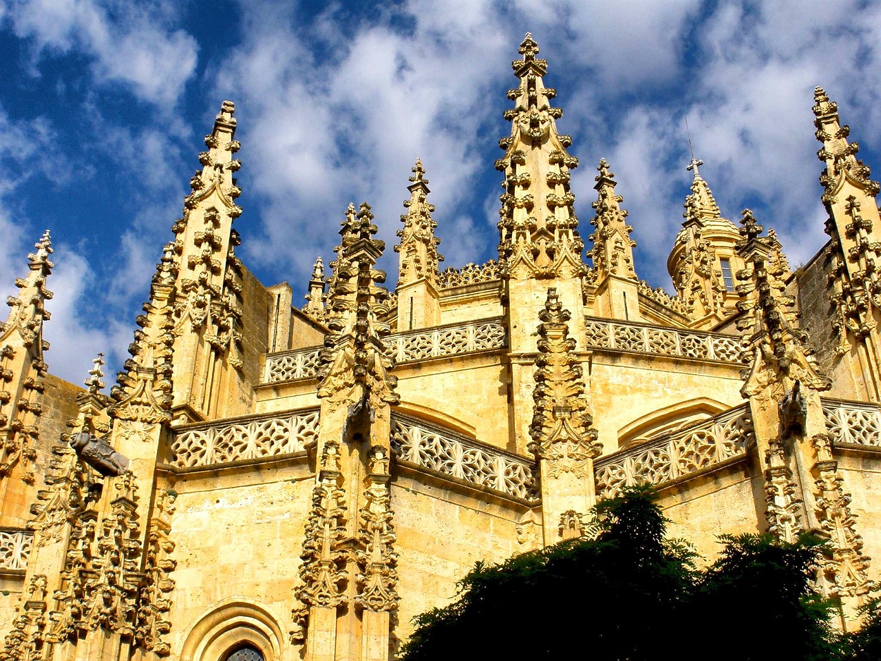 segovia spain cathedral free photo