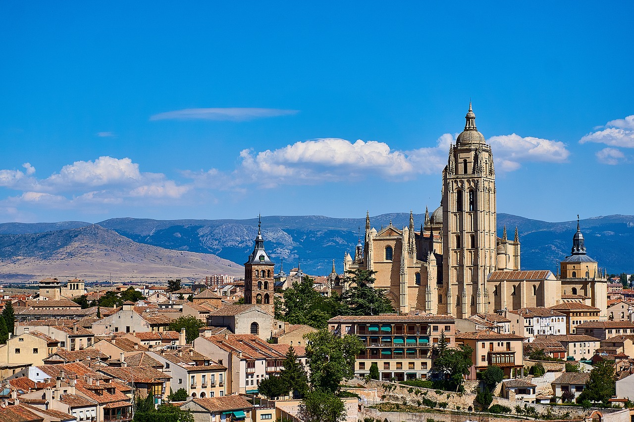 segovia cathedral old town free photo