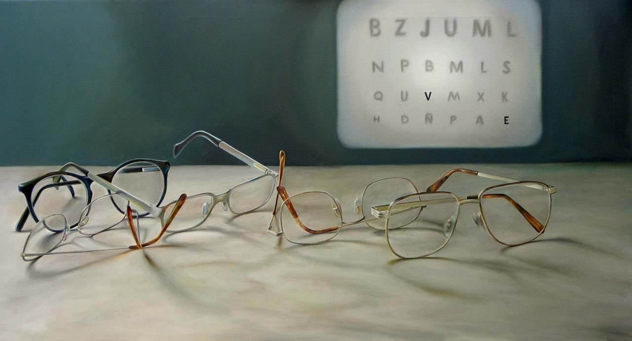 selective myopia glasses eyeglasses free photo
