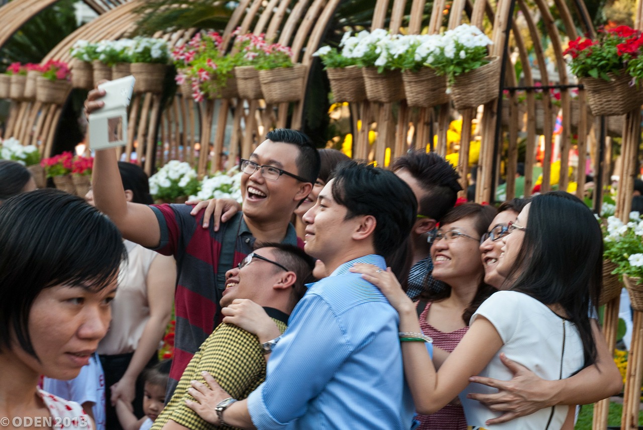 selfie people asian free photo