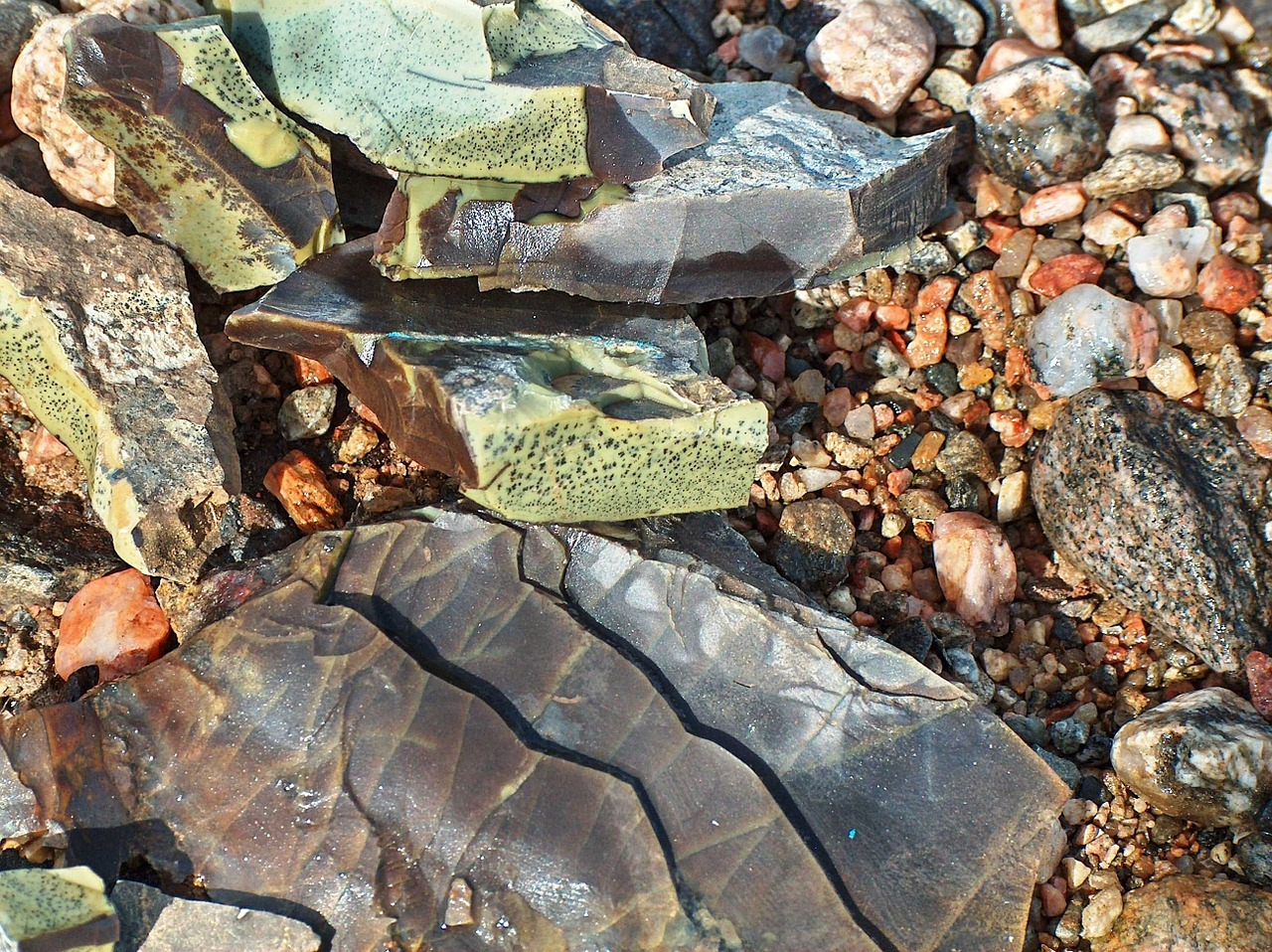 semiprecious stone stones collectibles mining free photo