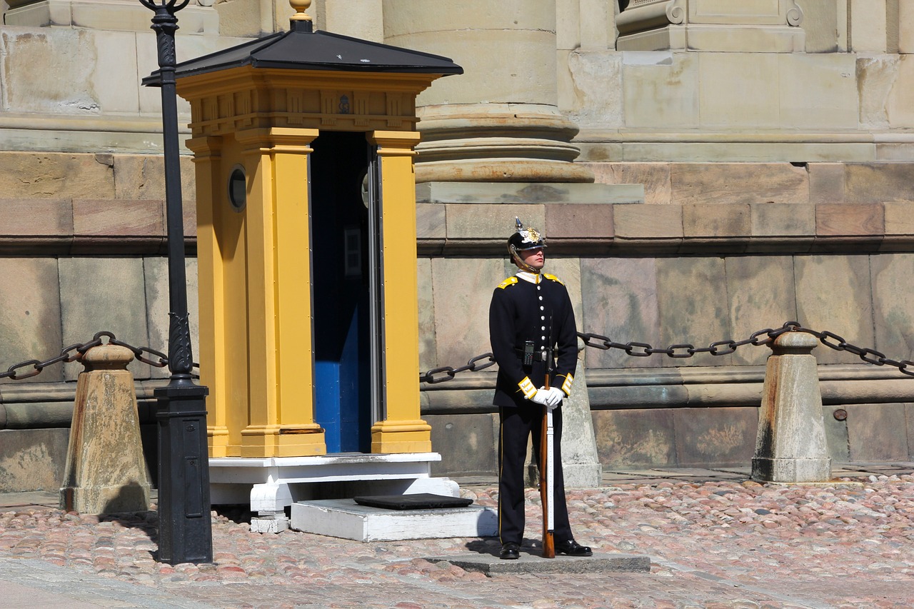 sentry stockholm royal palace free photo