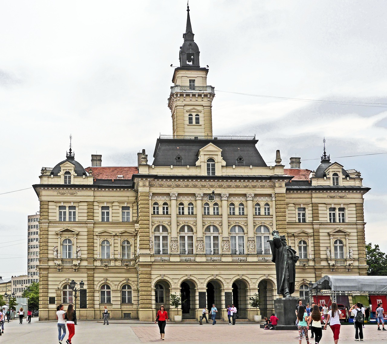 serbia novi sad town hall free photo