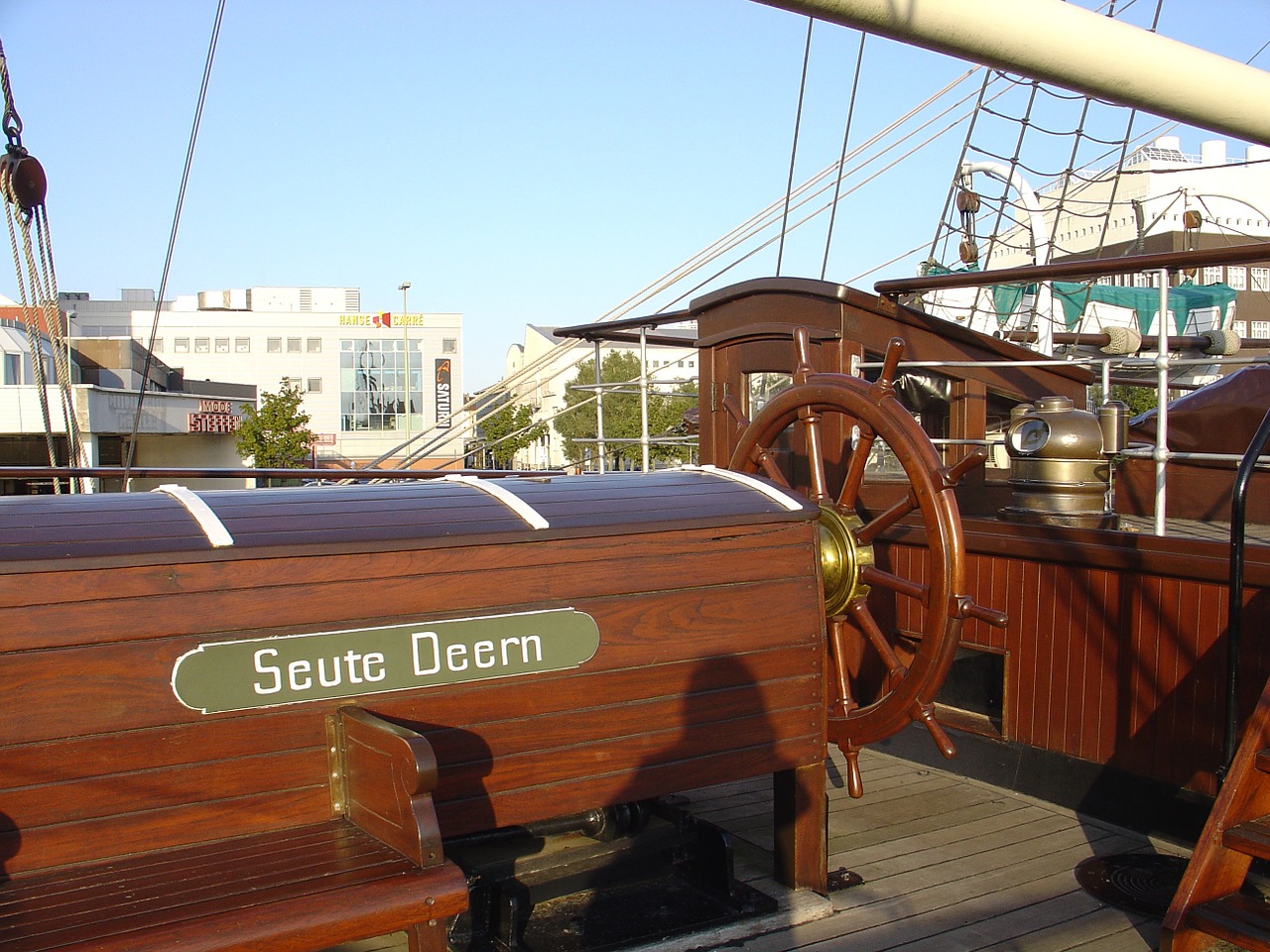 seute dahir bremerhaven maritime museum free photo