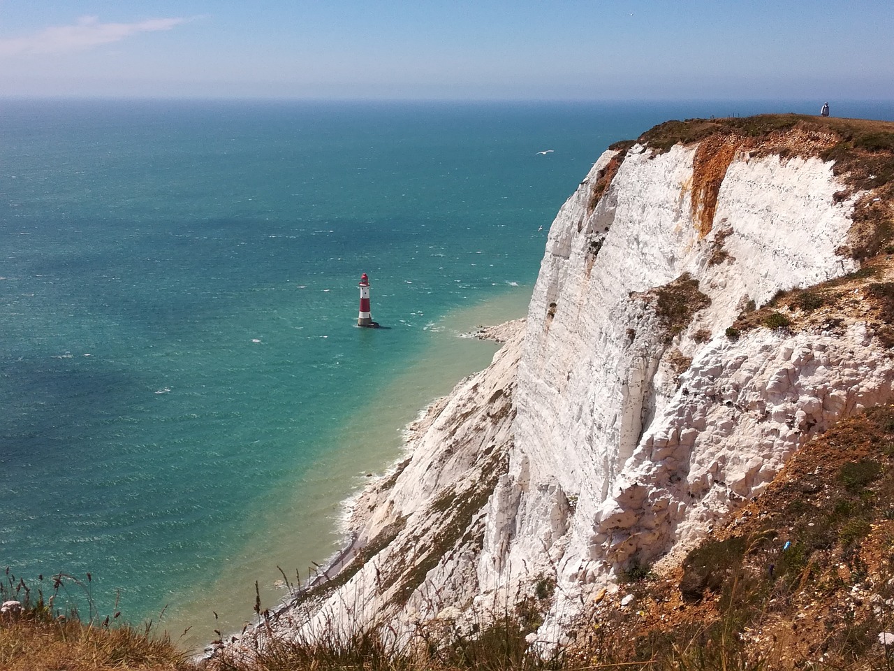 seven sisters lighthouse cliff free photo