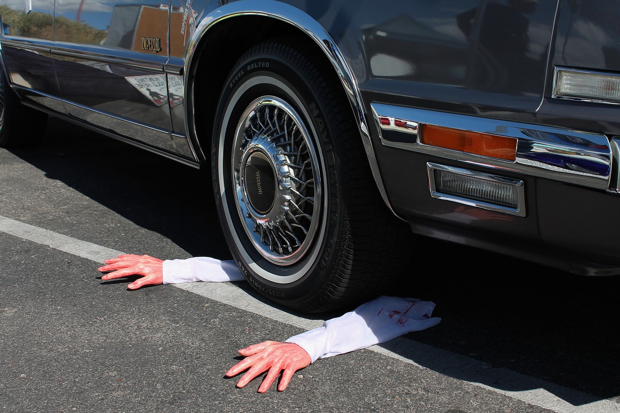 severed arms vehicular death halloween free photo