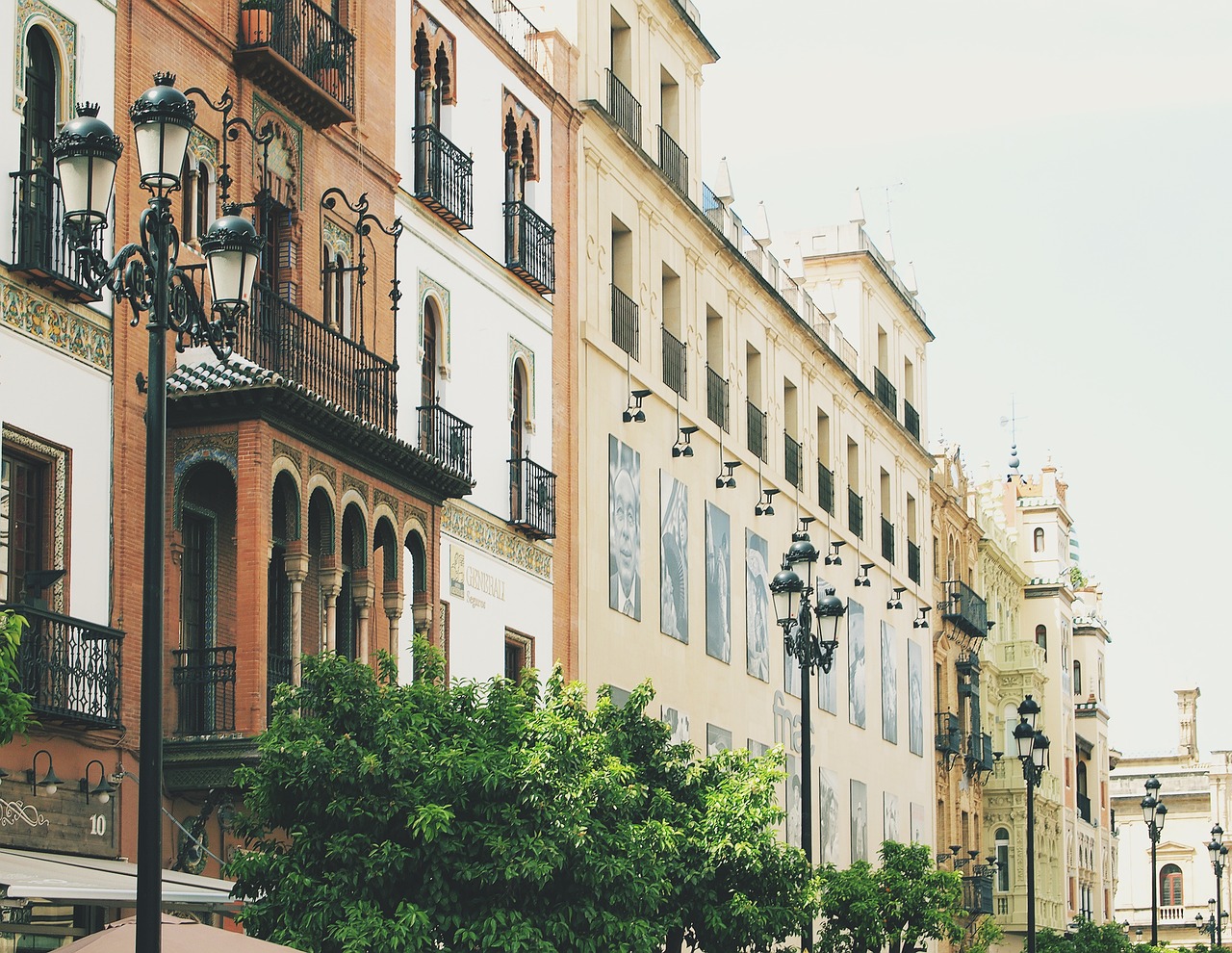 sevilla spain buildings free photo