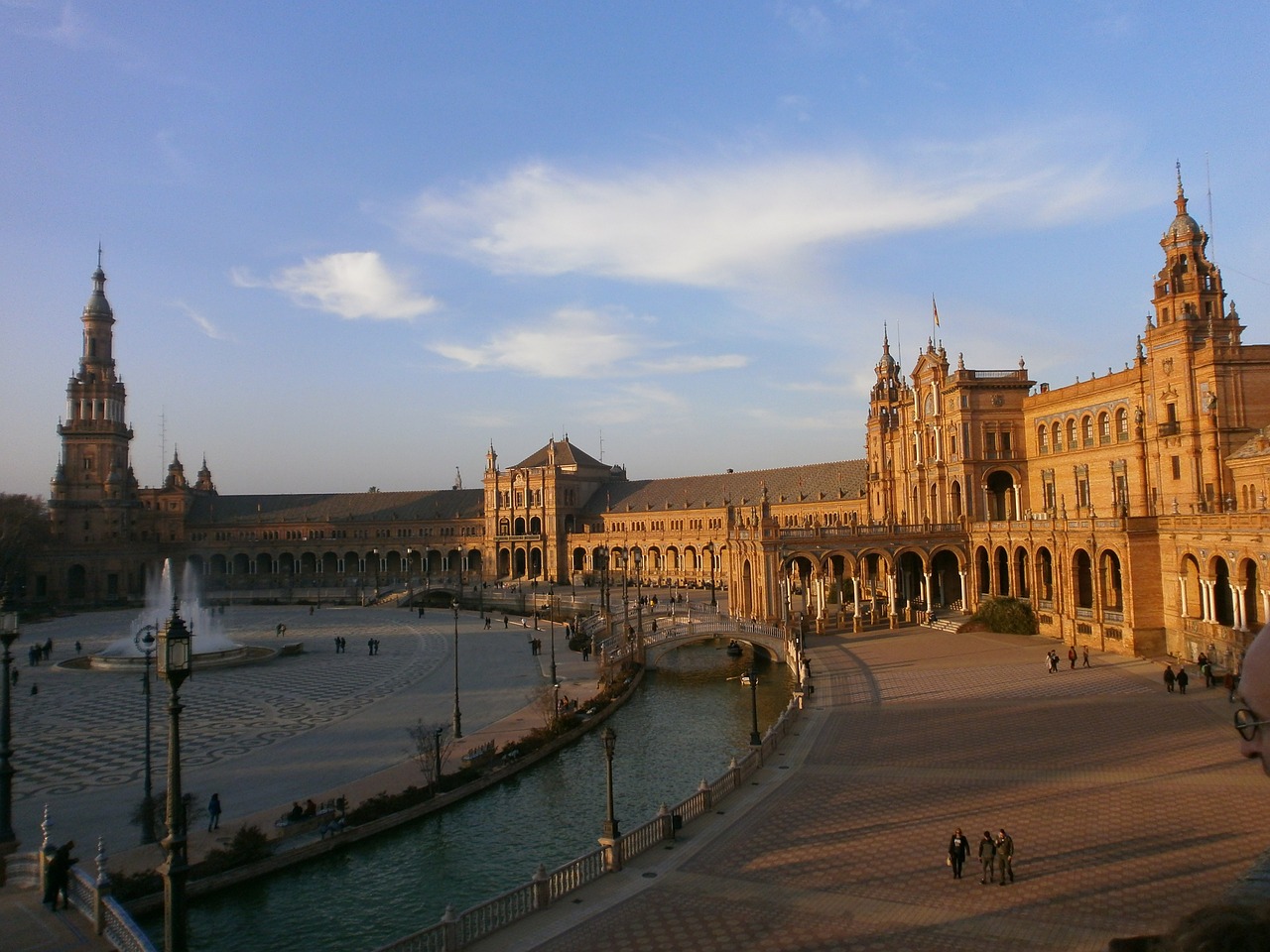 seville plaza de españa places of interest free photo