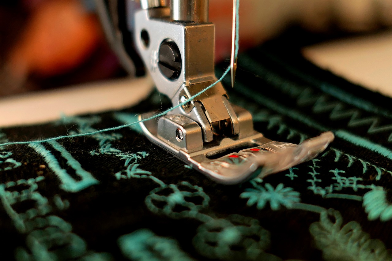 sew sewing machine presser foot free photo