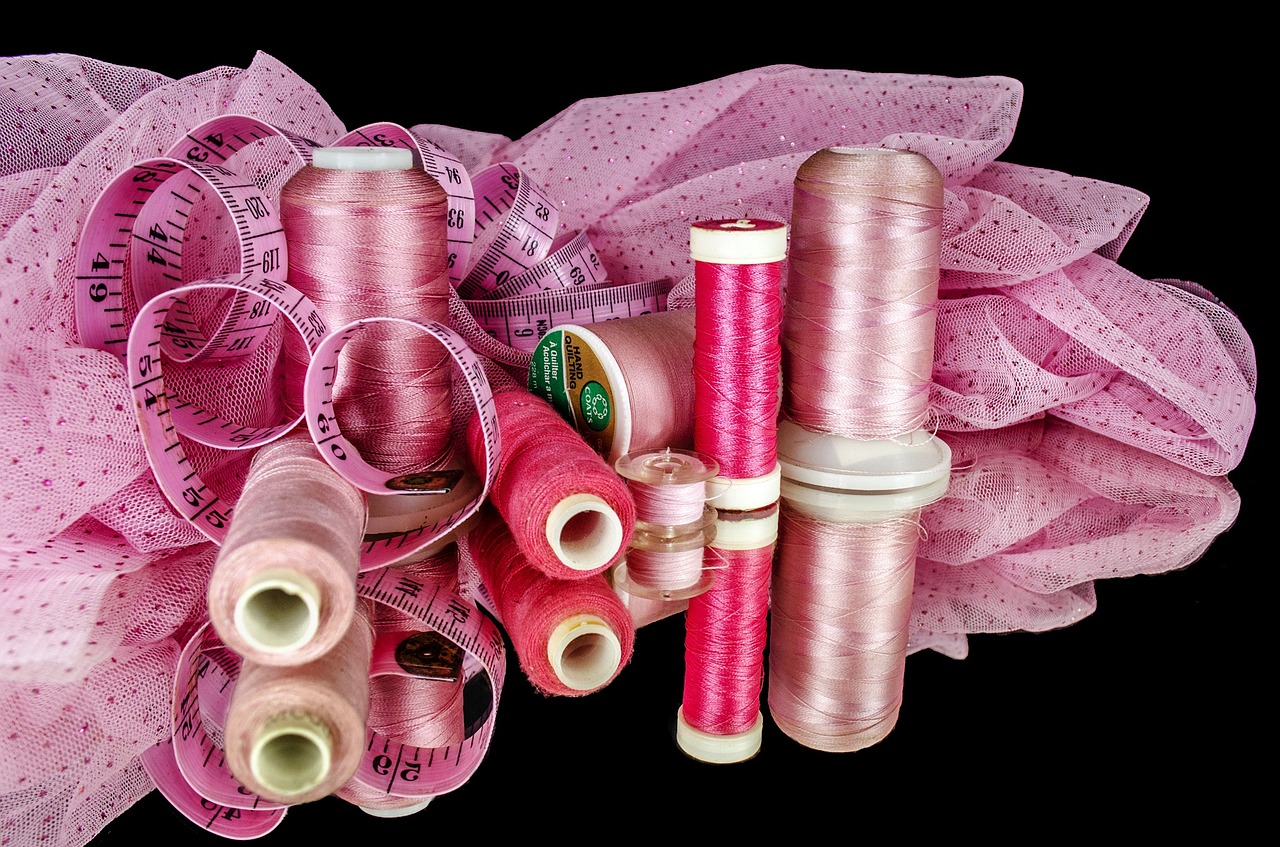 sewing cotton thread free photo