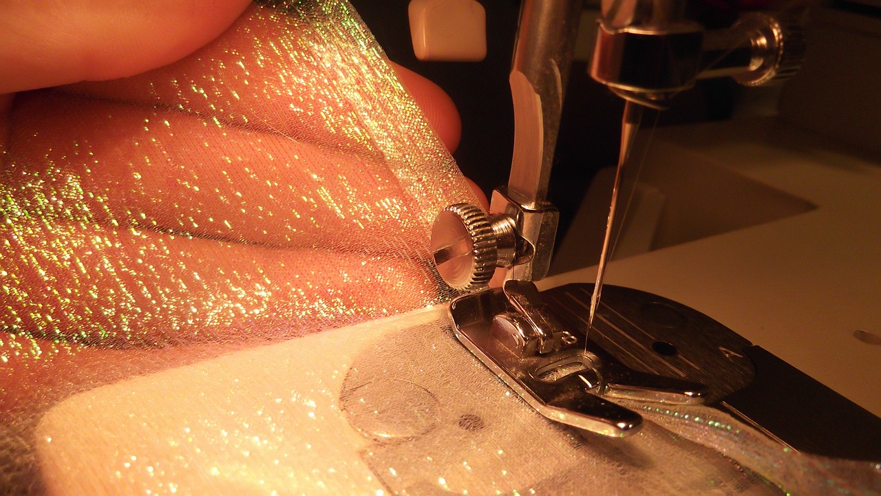 sewing fashion stitch free photo