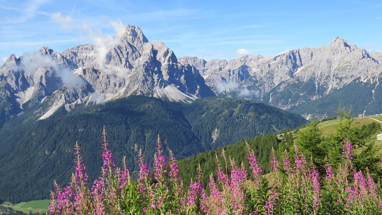 sexten dolomites mountain hiking nature free photo