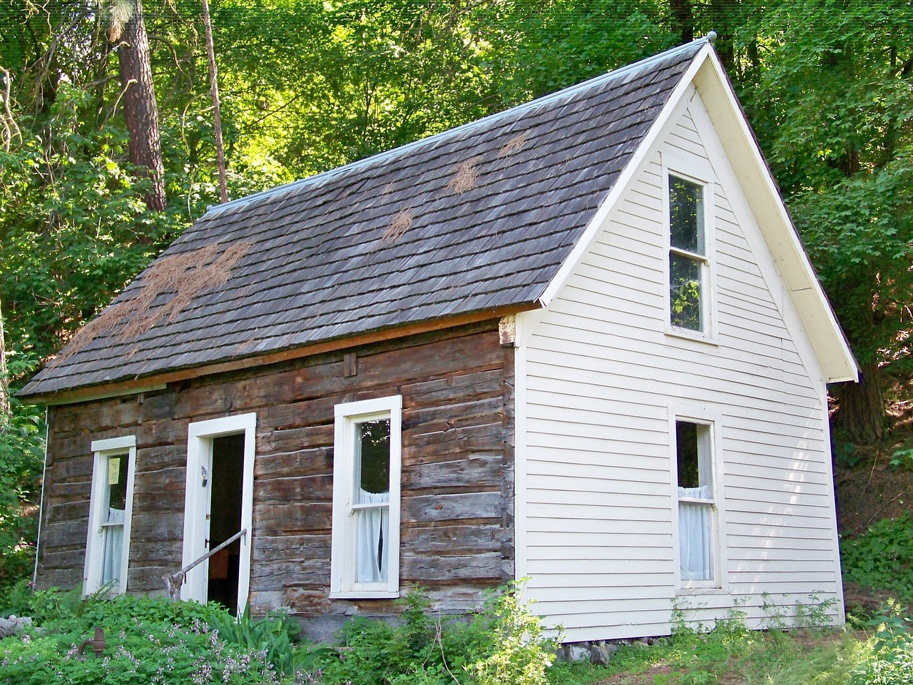 shack old school house school house free photo