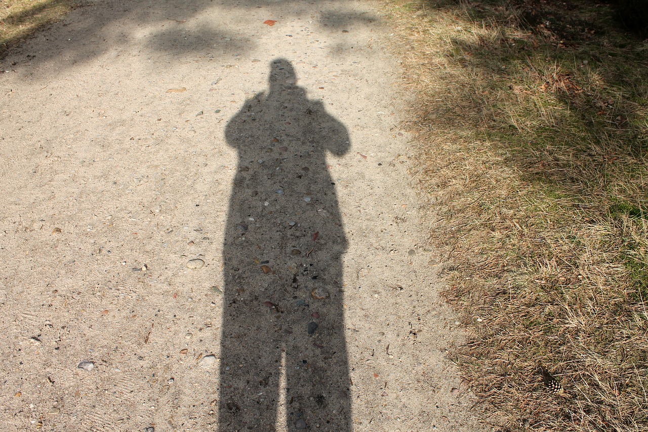 shadow hispanic silhuette free photo