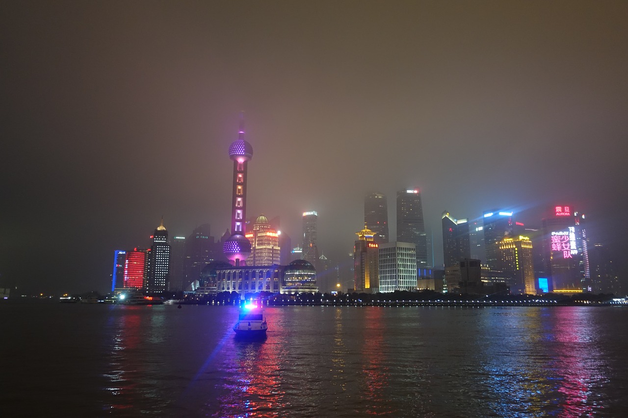 shanghai oriental pearl tv tower night view free photo