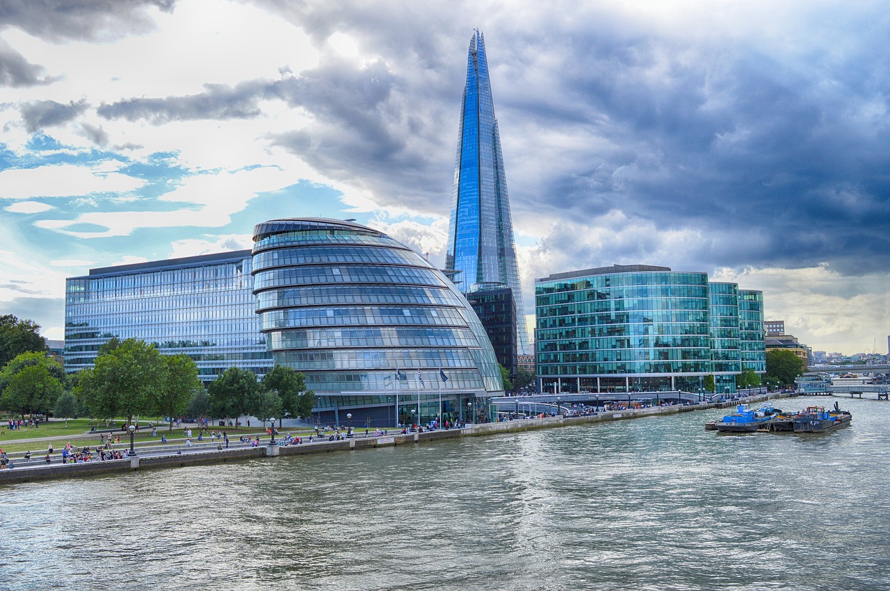 shard  london  england free photo