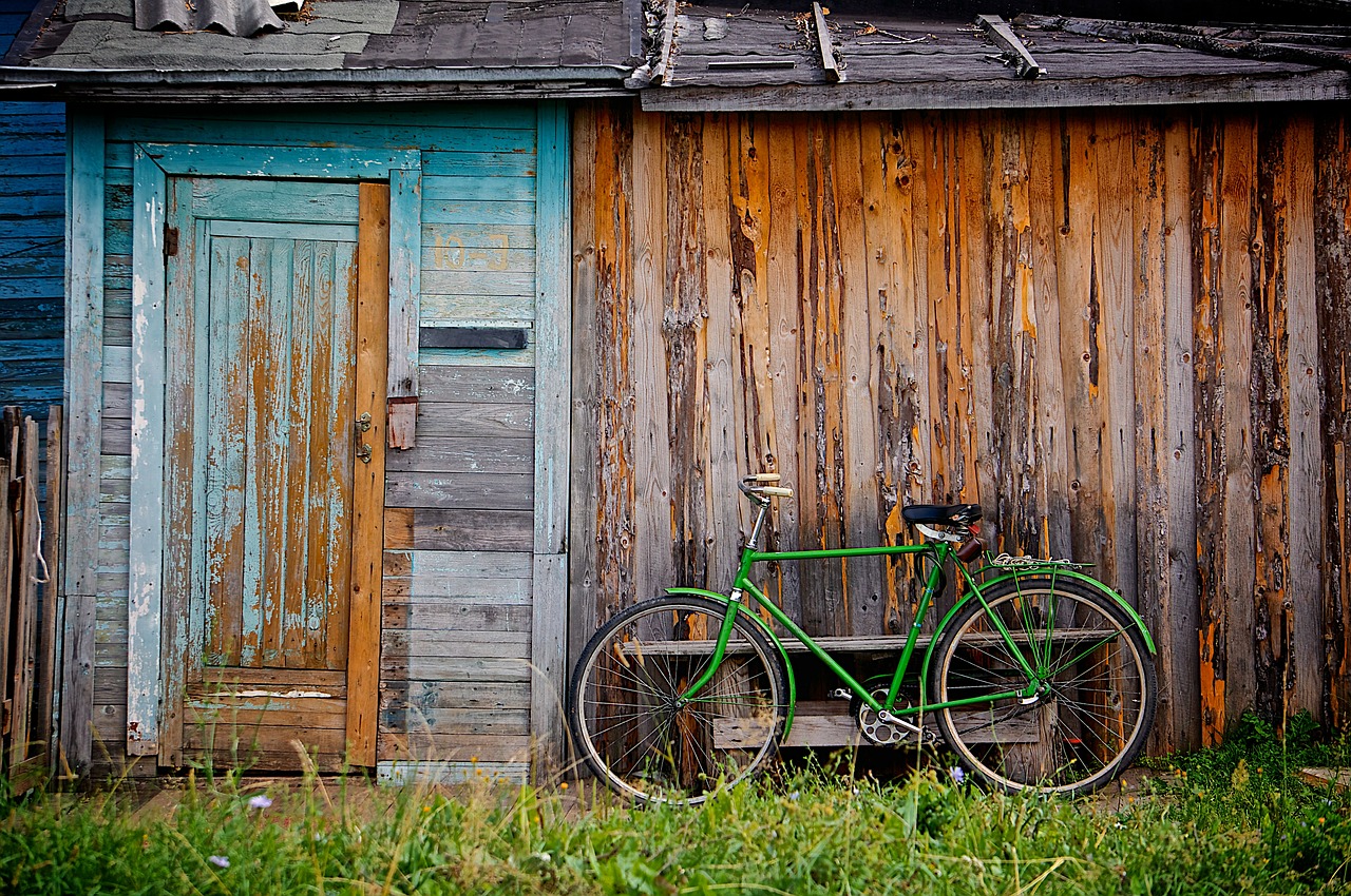 shed bicycle bike free photo