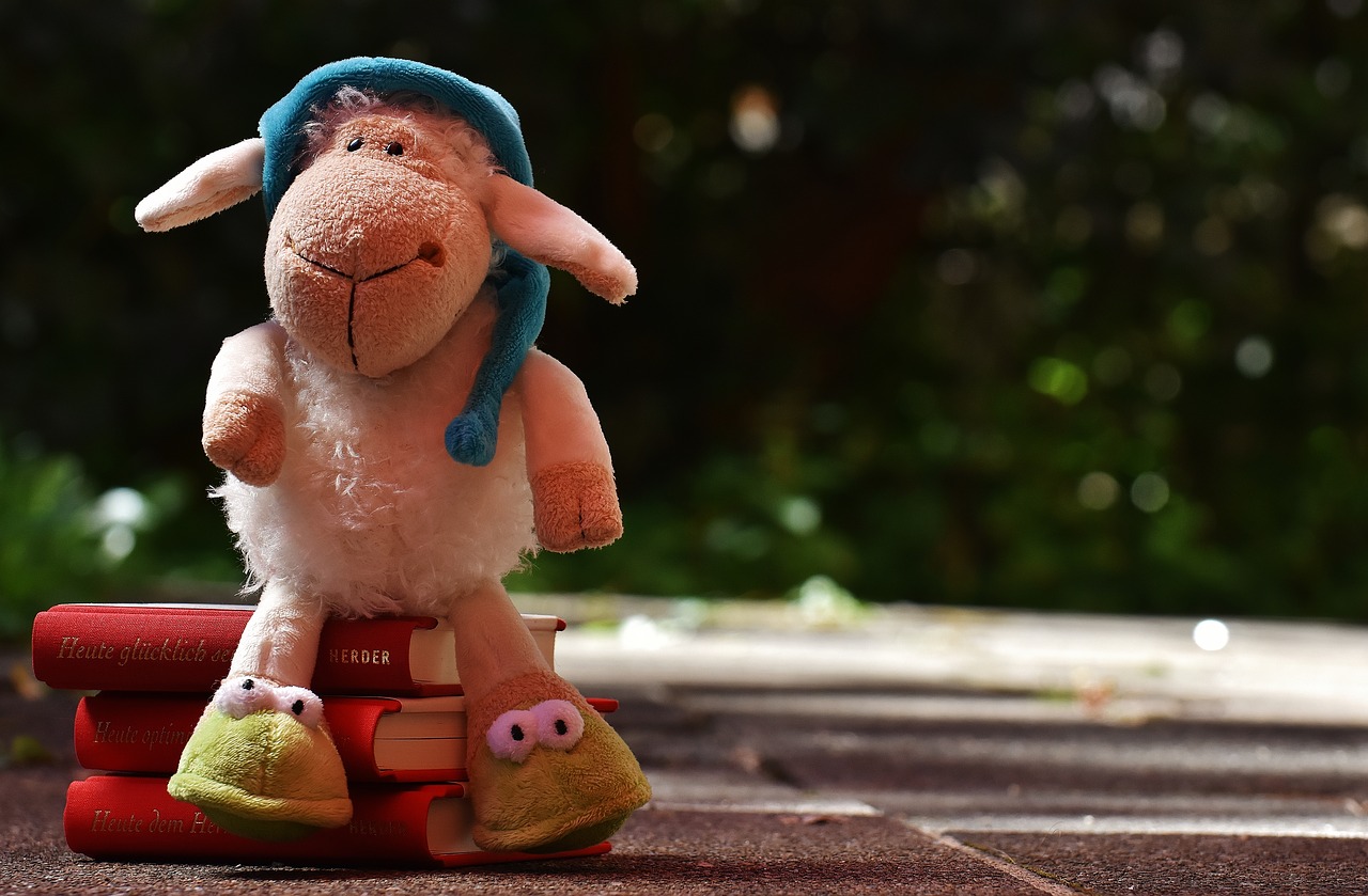 sheep sleepyhead plush free photo