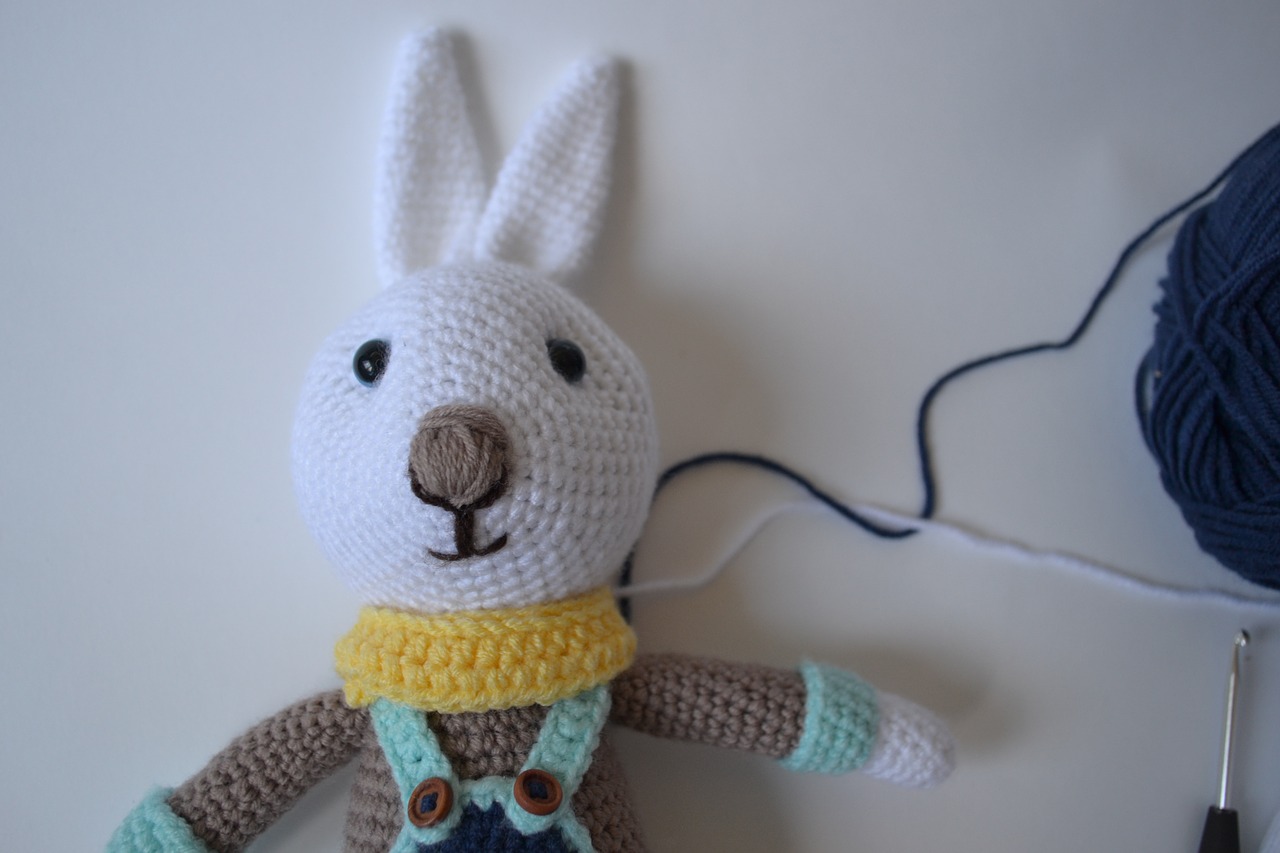 rabbit knitting diy free photo