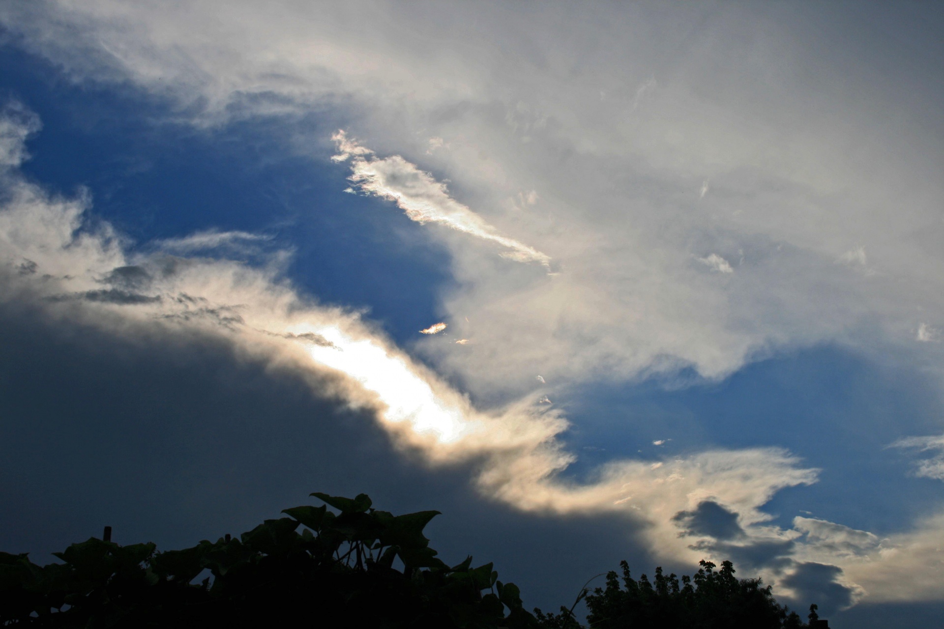 sky dusky clouds free photo